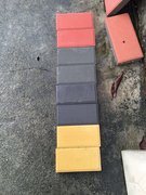 渗水砖之塑模彩砖：具有高强度、高质感、抗耐磨、不褪色等特点