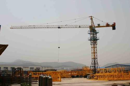 建築施工升降機工作原理