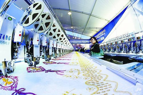 国产纺机新产品填空白 智能化寻突破